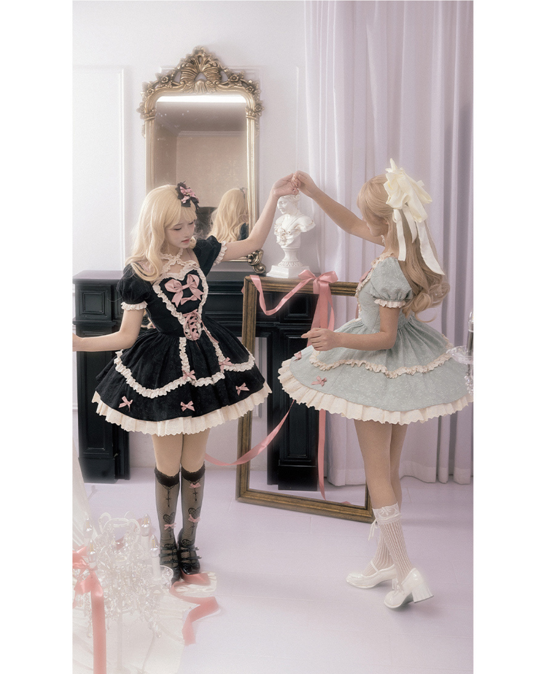 [Sweet Lolita] Maid Motif Ribbon Dress